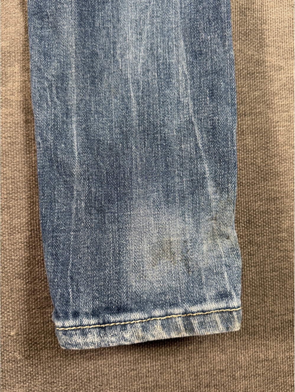 True Religion Women's Skinny Jeans with Distressed Detailing, Size 23 - Picture 13 of 13